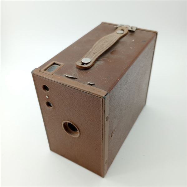 Vintage Eastman Kodak Brownie No. 2A Model C Camera