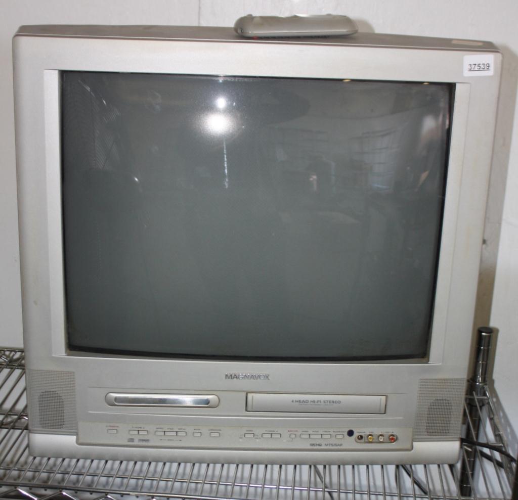 Magnavox TV w/ Remote Built In DVD & VHS