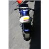 Image 3 : Blue Yamaha Bike