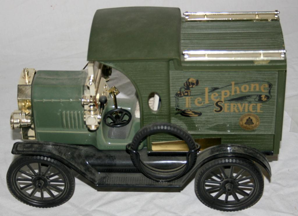 Telephone Cars Model Model of Telephone Repair Truck