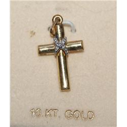 10k Gold Cross Pendant with Diamond