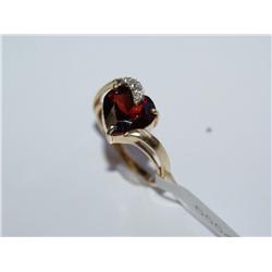 14k Gold 2ctw Garnet & Diamond Ring