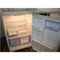 Frigidaire Crown Series Fridge & Freezer