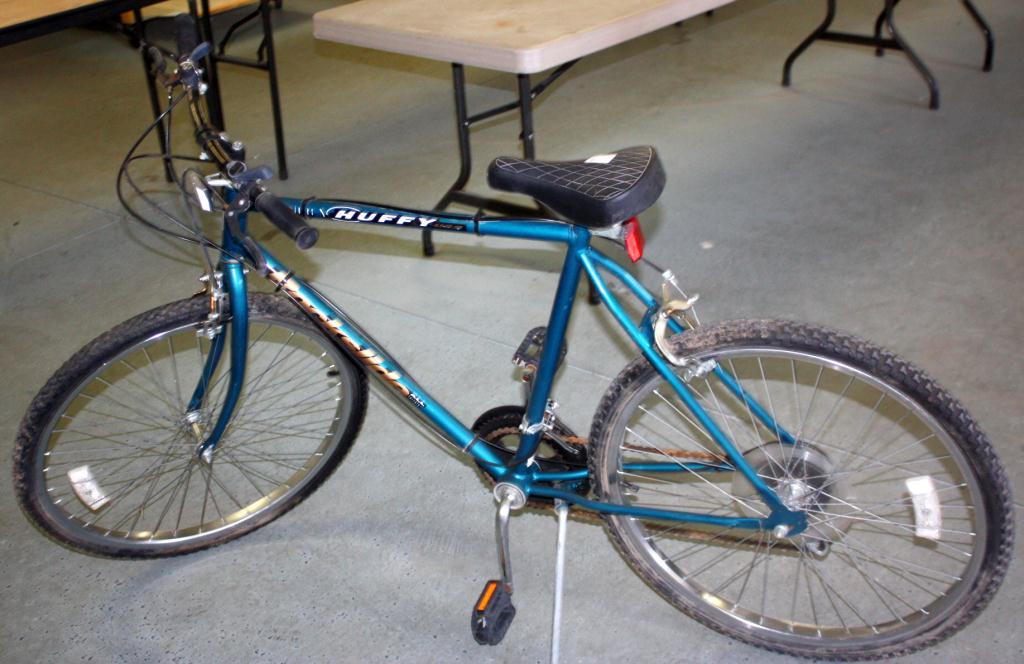 Diy: convert 'craigslist 10-speed' to rad urban fixie Green Huffy Rockslide 10 Speed Mountain Bike