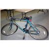 Image 3 : Green Huffy Rockslide 10 Speed Mountain Bike
