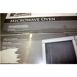 Kenmore Microwave Oven 700 Watts