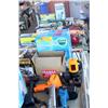 Image 3 : Table Lot Of Misc. Tools, Can Crusher, Humidifier,