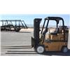 Image 3 : Caterpillar T80DSTR Forklift