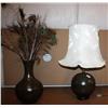 Image 2 : Table Lamp & Flower Vase