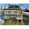 Image 1 : Approx. 1974 C65 Chevy, 5&2 spd, showing 10924, needs engine work & intake gaskets, approx. 18 ft. b