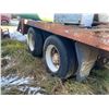 Image 8 : Peterbilt 375 Roll over MII eng., 13 spd, was a roll over, SN. 1XPBDB9X8JD257974, deck sells seperat