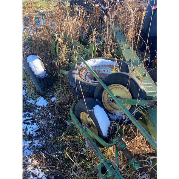 JD 6 btm plow, no coulters
