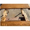 Image 7 : GORGEOUS ANTIQUE QUARTER-SAWN TIGER OAK EXTENSION DINING TABLE