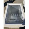 Image 4 : CHEST FREEZER - WORKS!