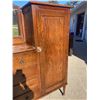 Image 7 : ANTIQUE OAK SIDE-BY-SIDE CHIFFOROBE (OR GENTLEMAN'S CHIFFONIER/WARDROBE)