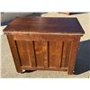 Image 6 : ANTIQUE WOOD SIDE TABLE OR NIGHTSTAND