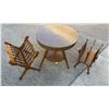 Image 1 : VINTAGE ROUND ACCENT TABLE AND TWO VINTAGE MAGAZINE RACKS