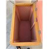 Image 4 : VINTAGE LAUNDRY HAMPERS