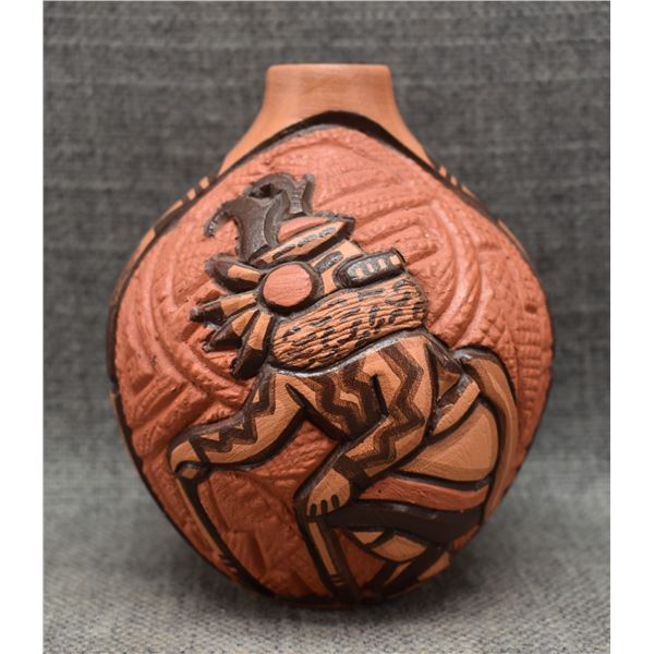 HOPI POTTERY VASE (CARLA NAMPEYO)