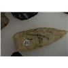 Image 9 : COLLECTION OF MIDWEST ARROWHEADS
