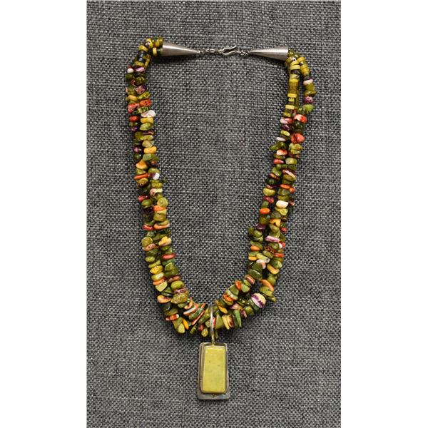 SANTO DOMINGO NECKLACE AND PENDANT (SIGNED)