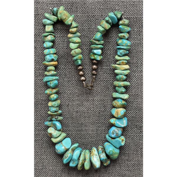 NAVAJO TURQUOISE NUGGET NECKLACE