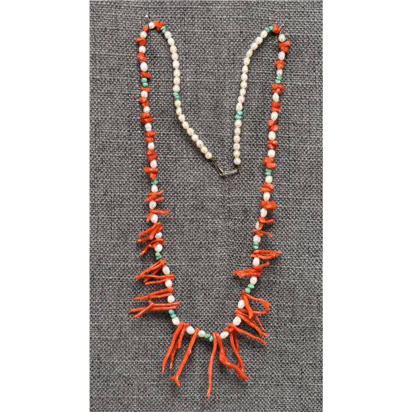 PUEBLO NECKLACE