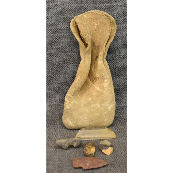 NAVAJO MEDICINE BUNDLE