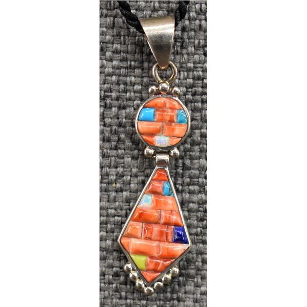 NAVAJO PENDENT (SIGNED)