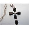 Image 2 : Sapphire Pendant & Chain