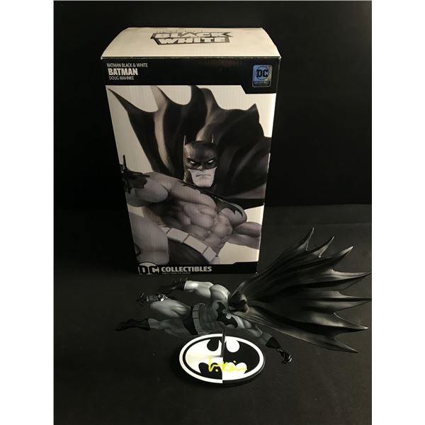 VAL KILMER SIGNED BATMAN STATUE - BECKETT COA