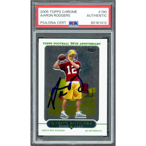 2005 TOPPS CHROME AARON RODGERS SIGNED ROOKIE TRADING CARD - PSA ENCAPSULATED