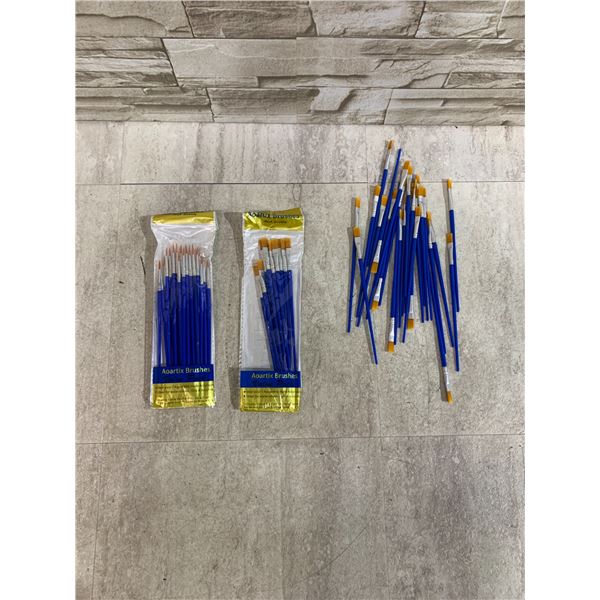 Lot Of 2 Packs Of Aoartix Paint Brushes - Both Packs Are Different Sizes