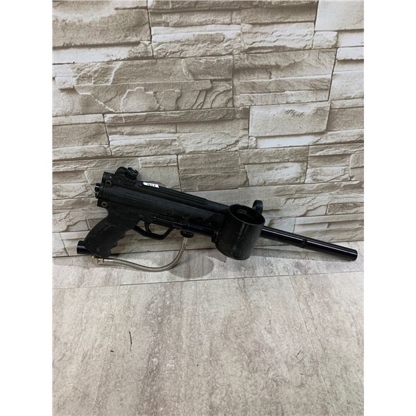 Tippmann A-5 Paintball Gun