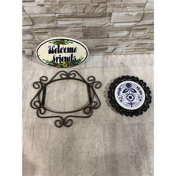 Lot Of 2 Decorative Wall Plaques