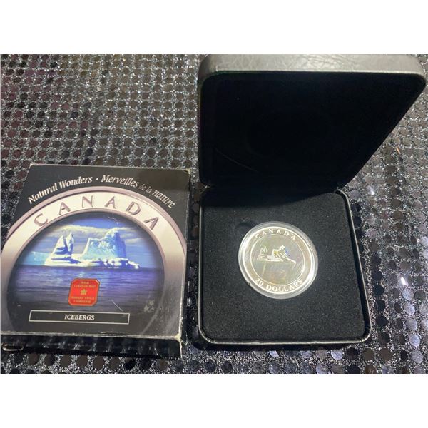 2004 Canada $20 Natural Wonders Icebergs Coin 999 Silver 31.39g With Case and Box
