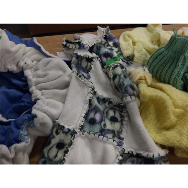 UNCLAIMED STORAGE:  BOX C/W BABY CLOTHES, CAR CARRIER COVERS, ETC