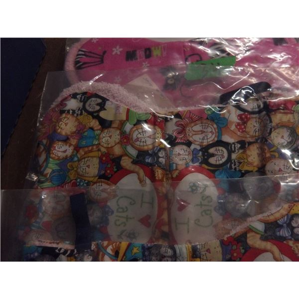 UNCLAIMED STORAGE:  BOX C/W SEWING MATERIAL AS PICTURED, HOT POTS