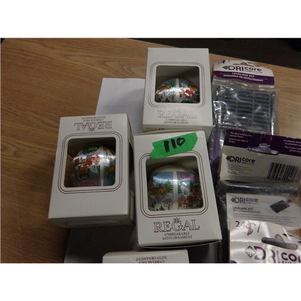 ESTATE:  BOX C/W CHRISTMAS DECORATIONS, 3 LEVELING KIT