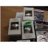 Image 1 : ESTATE:  BOX C/W CHRISTMAS DECORATIONS, 3 LEVELING KIT