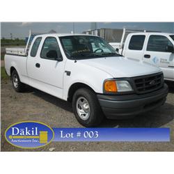 2004 FORD F150 XL TRITON , 