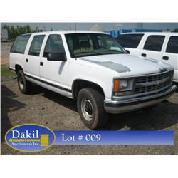 1997 CHEVROLET SUBURBAN 