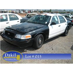 2004 FORD CROWNVIC POLICE B&W, 