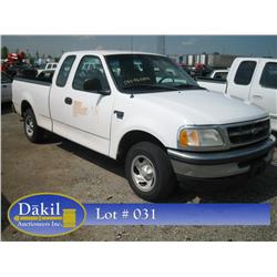 1998 FORD F150 XL TRITON V8, 
