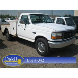 1994 FORD F250 XL REG CAB, FLATBED, 