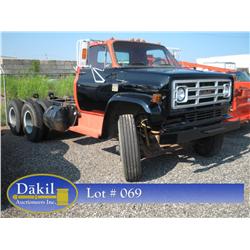 1975 CHEVROLET ME33713 