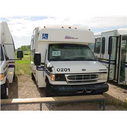 2002 FORD/GOSHEN E450 