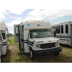 2002 FORD/GOSHEN E450 