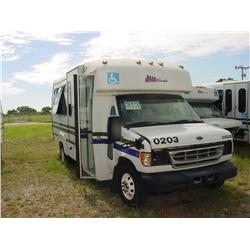 2002 FORD/GOSHEN E450 