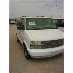 2001 CHEVROLET VAN 